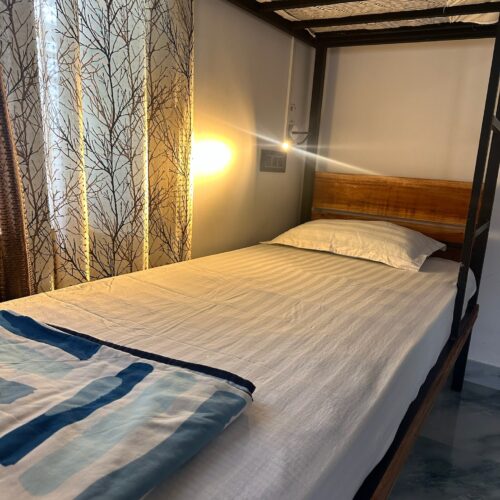 6-Bed AC Dormitory Room
