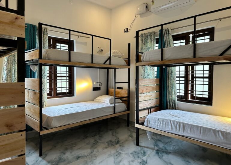 6-Bed AC Dormitory Room